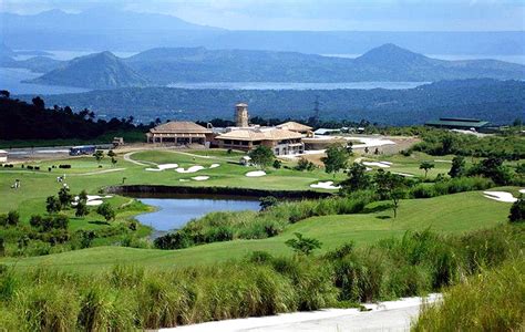 splendido golf course tagaytay.